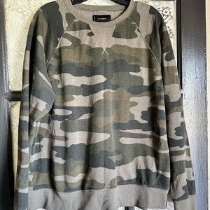 Lucky Brand Camo sweatshirt